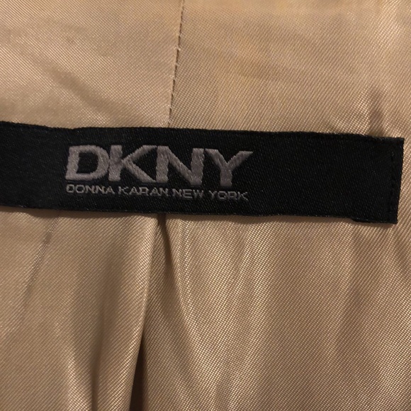DKNY Trench Coat - Picture 4 of 11